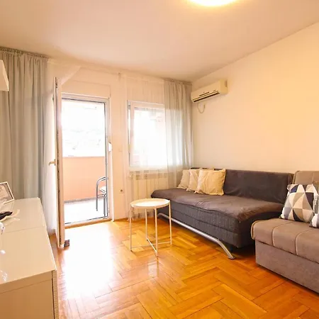 Davor 2231 Pula